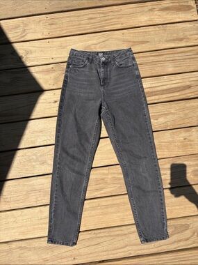 BDG Mom Jeans in Charcoal